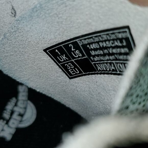 Dr Martens Pascal Boots Doc's DM's Doc Marten's Iridescent GIRLS Youth Kids 2 - Picture 10 of 12